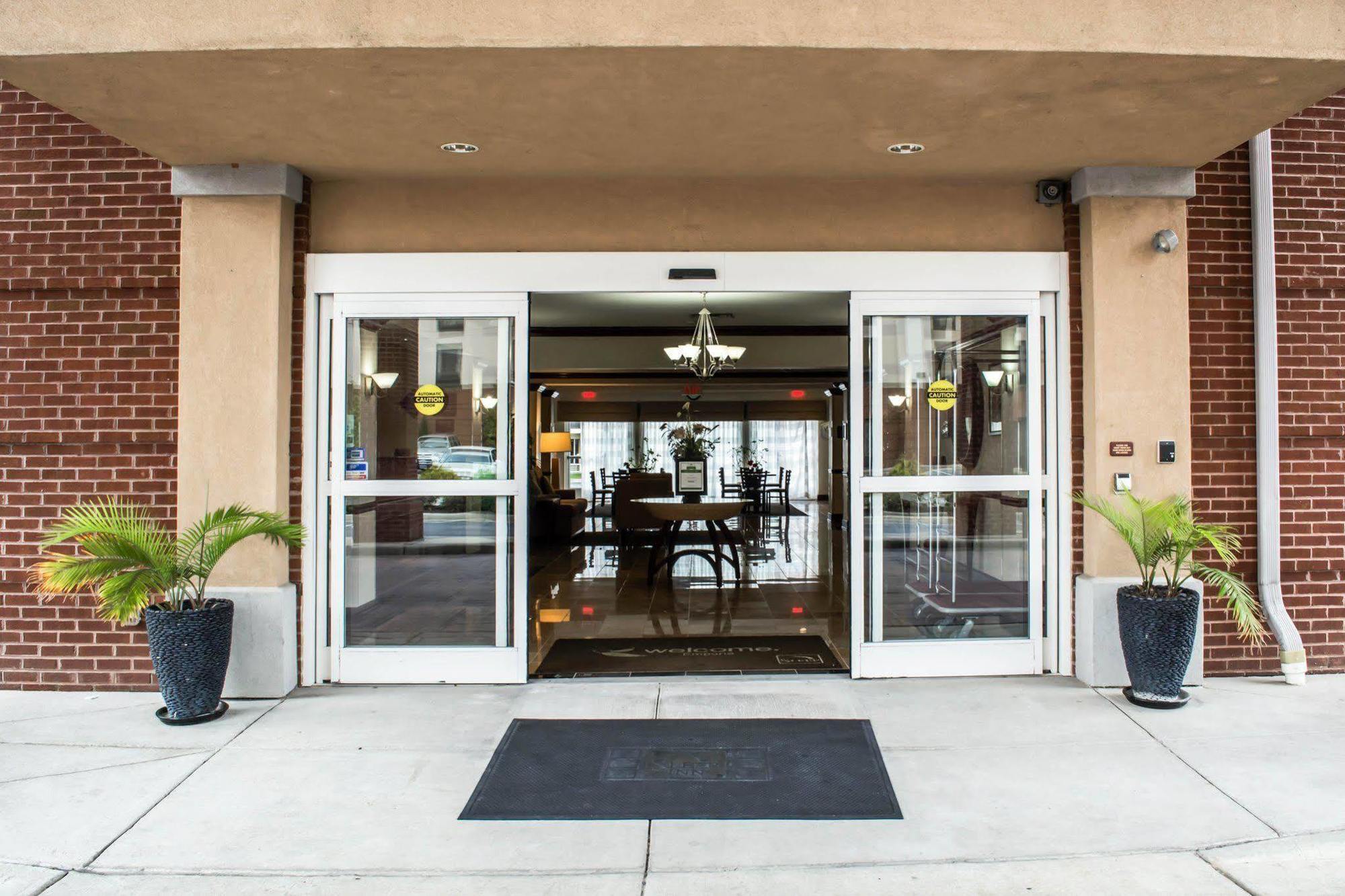 Comfort Inn Emporia Extérieur photo